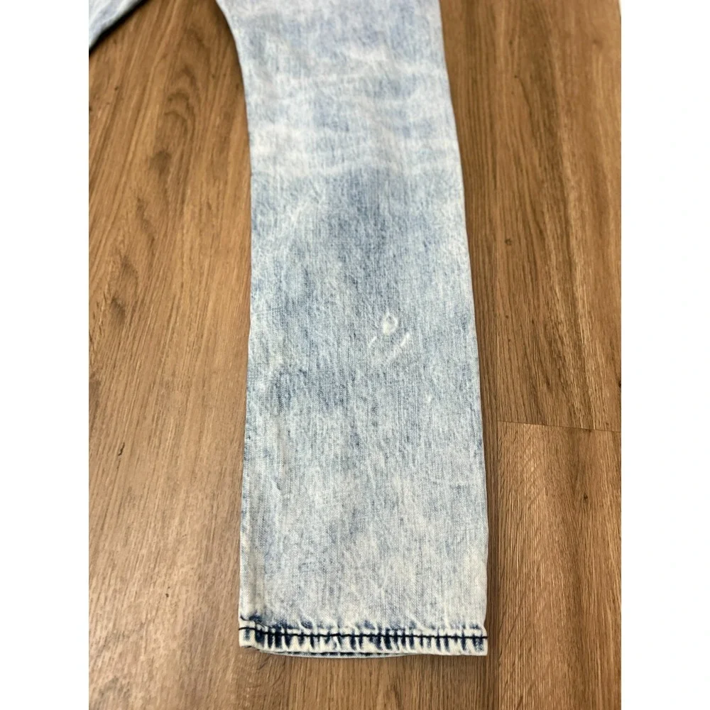 True Religion Geno Slim Jeans Mens 34x32 Big T Light Wash Denim